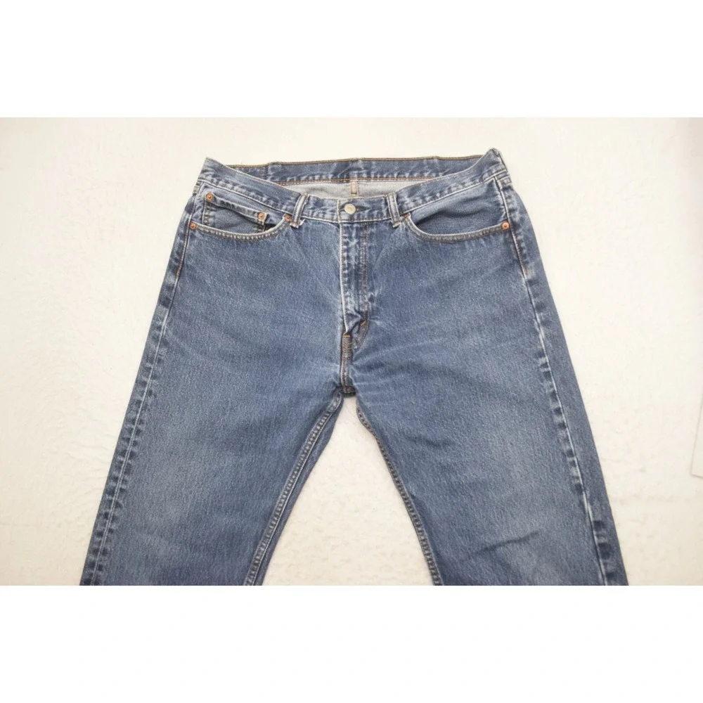 Levis waist 19